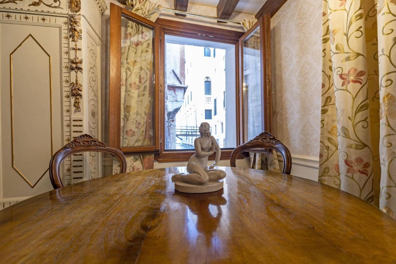 Apartamento Il Nido Di San Stae Venecia Exterior foto