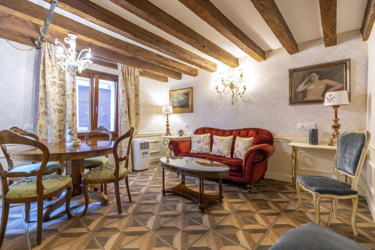 Apartamento Il Nido Di San Stae Venecia Exterior foto